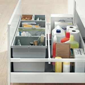 Çekmece-İçi-Çöp-Kovası-Blum-Antaro