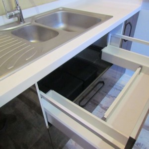 Evye-Altı-Çekmece-Blum.